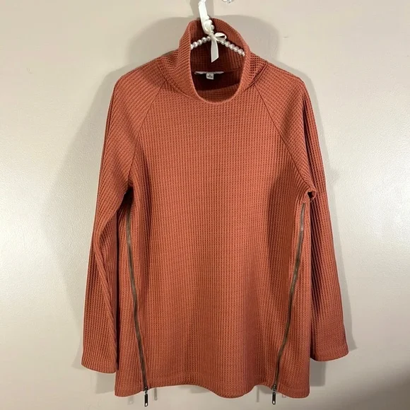L.L. Bean Waffle Knit Top - Picture 1 of 6